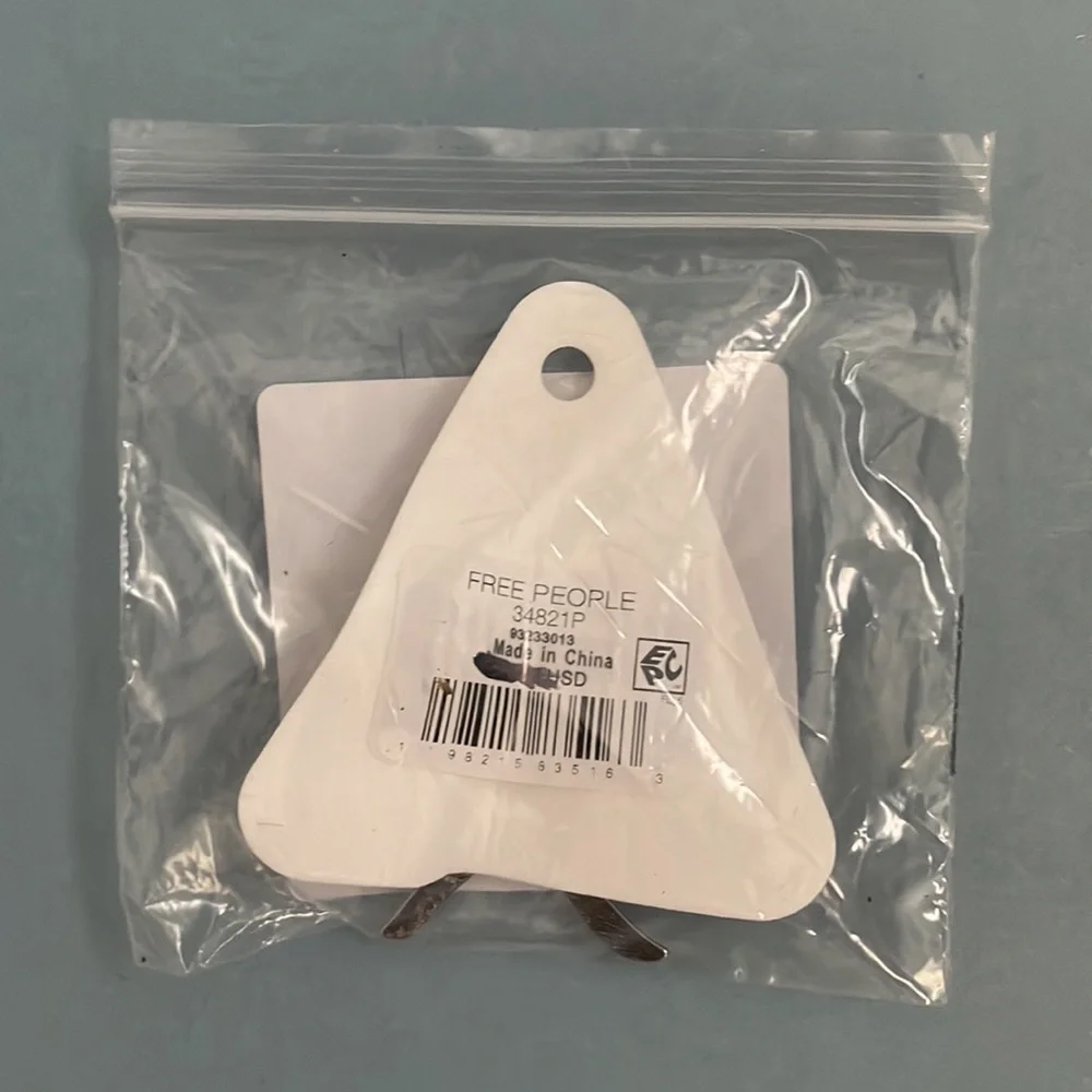 *5/$40 NWT Free People Silver Rosie Brooch with a silver rose attached to a bow! - Picture 9 of 11